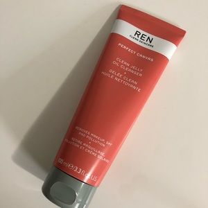 Ren skincare - jelly cleanser